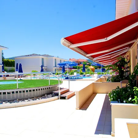 Vela Garden Apartament Alaçatı
