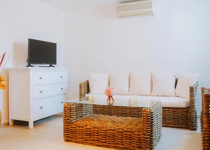 Vela Garden Lejlighed